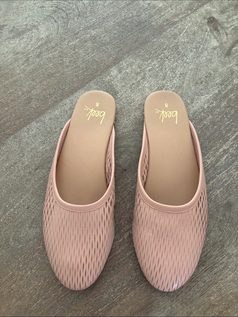 beek Women's Dusty Rose Slip-On Mules